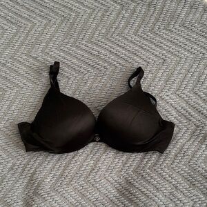 victoria’s secret black push up bra